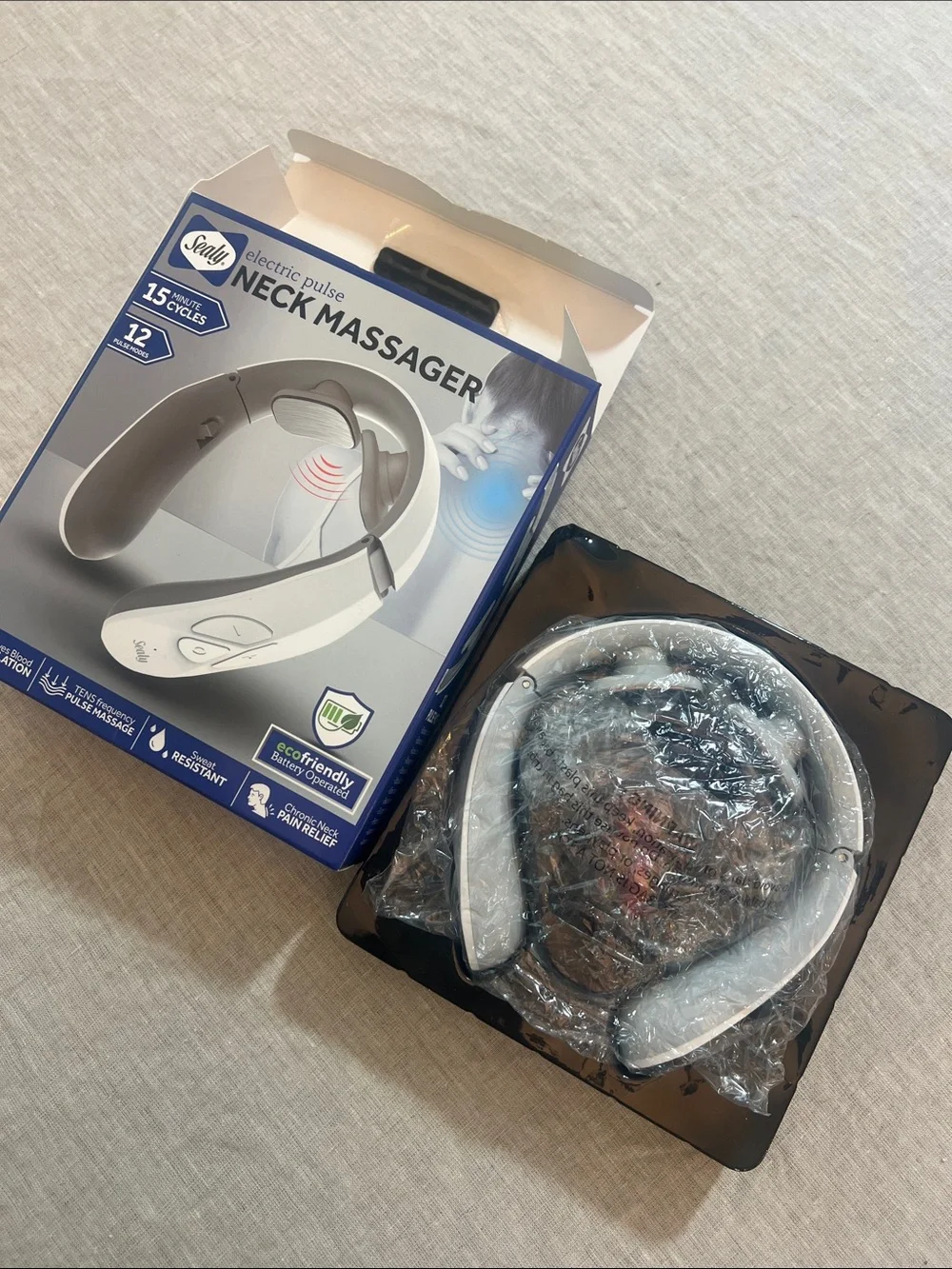 Sealy Electronic Pulse Neck Massager (MA-110). NIB
